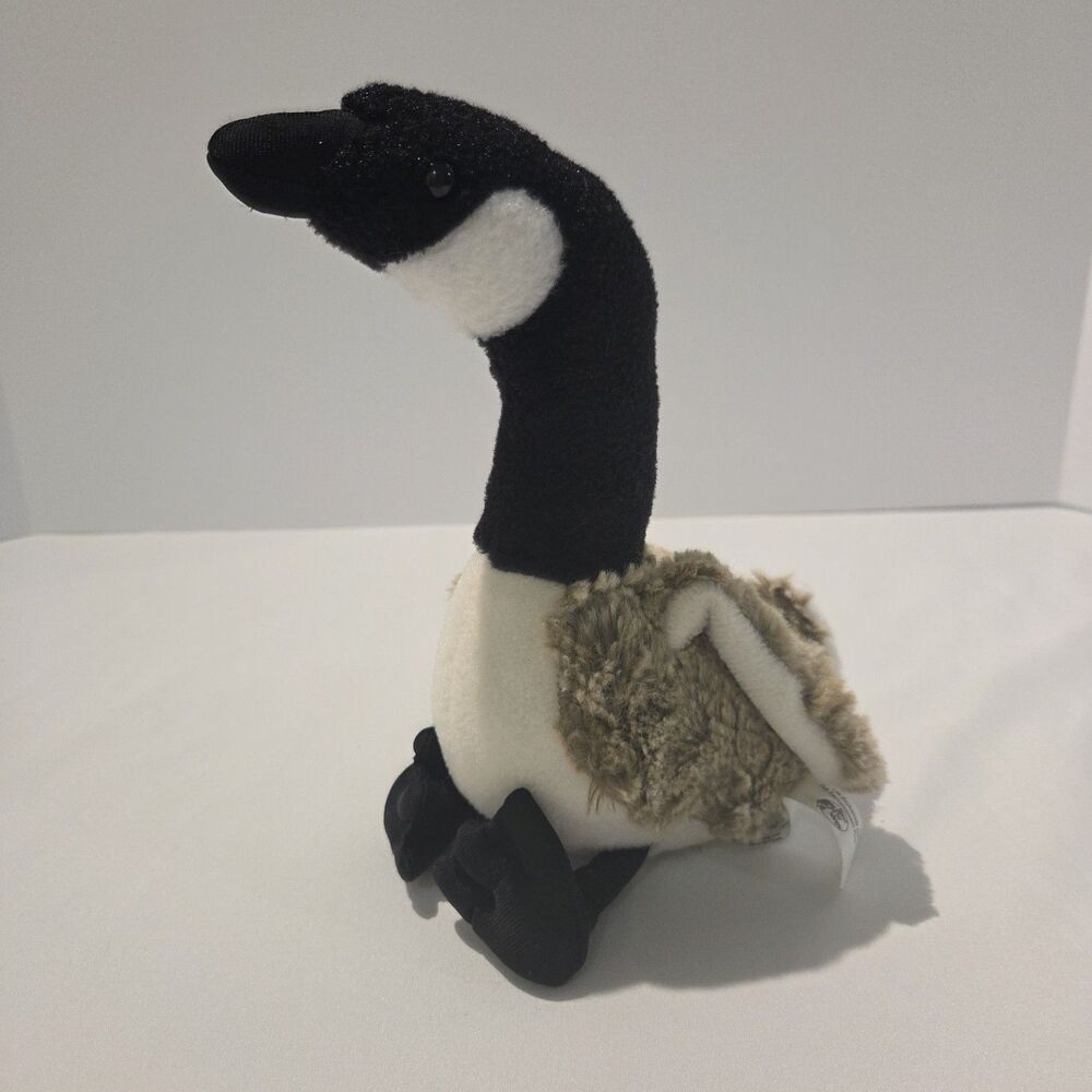 Bass Pro Shop Goose Duck Plush Black Brown White